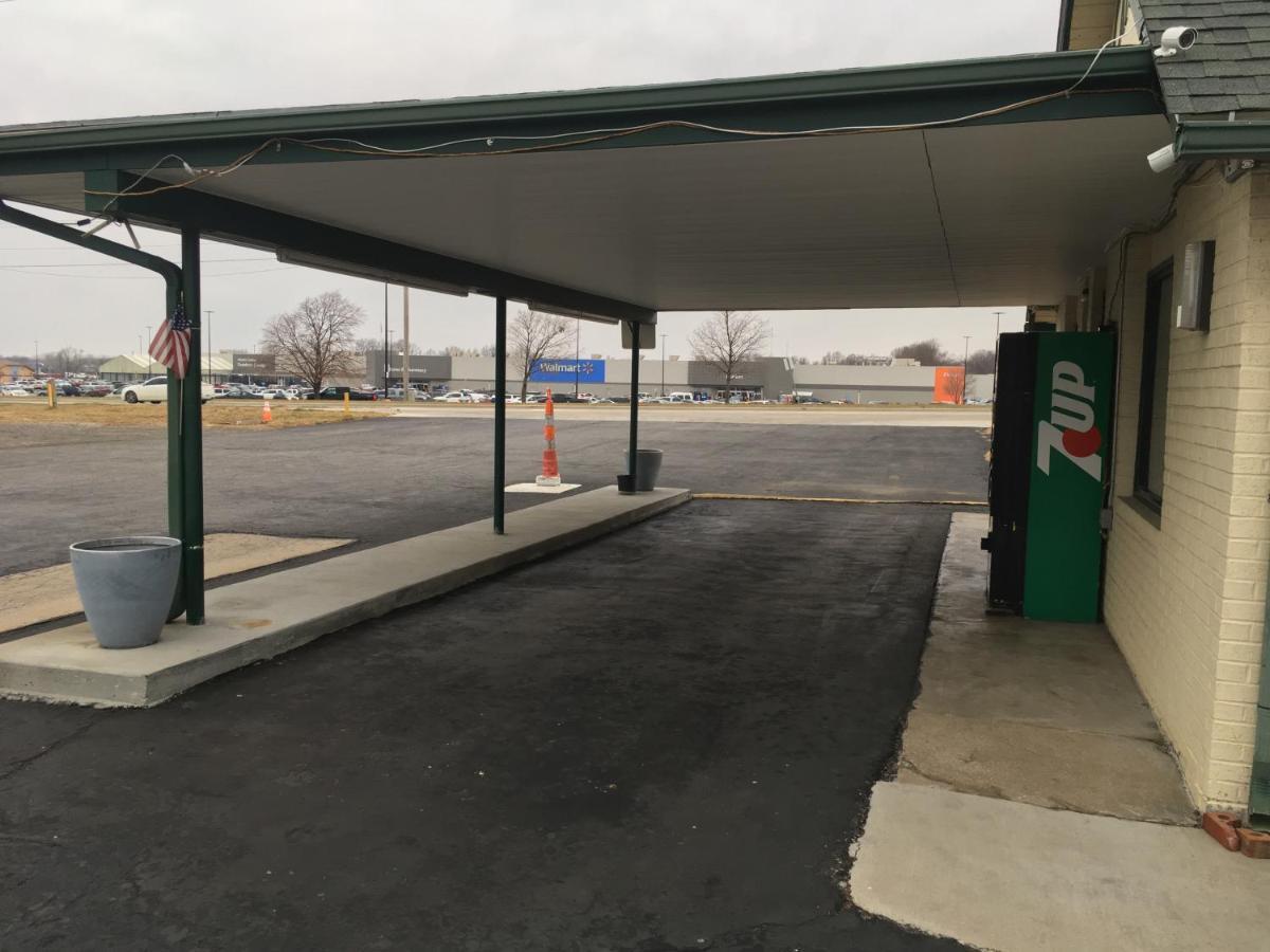 Budget Inn Caravan Motel Harrisonville Luaran gambar